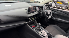 Nissan Qashqai 1.3 DiG-T MH Acenta Premium 5dr Petrol Hatchback